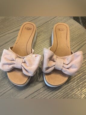 UGG Women's Blush Bow Slide Mules